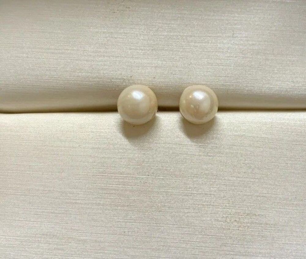 Vintage 14K Yellow Gold Classic Pearl Stud Earrings 7mm - Picture 4 of 6